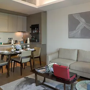 Oakwood Makati Avenue ماكاتي