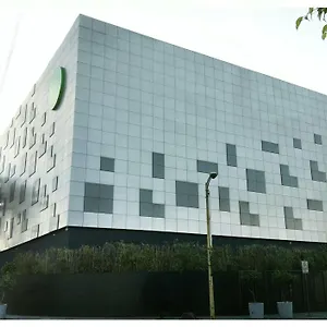 Hotel Sun, Makati City